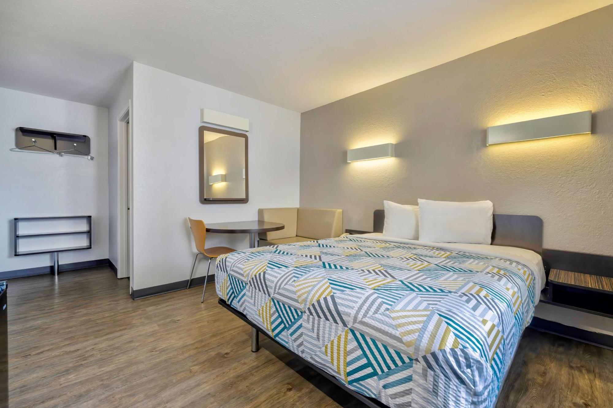 Motel 6-Oshkosh, Wi Dış mekan fotoğraf