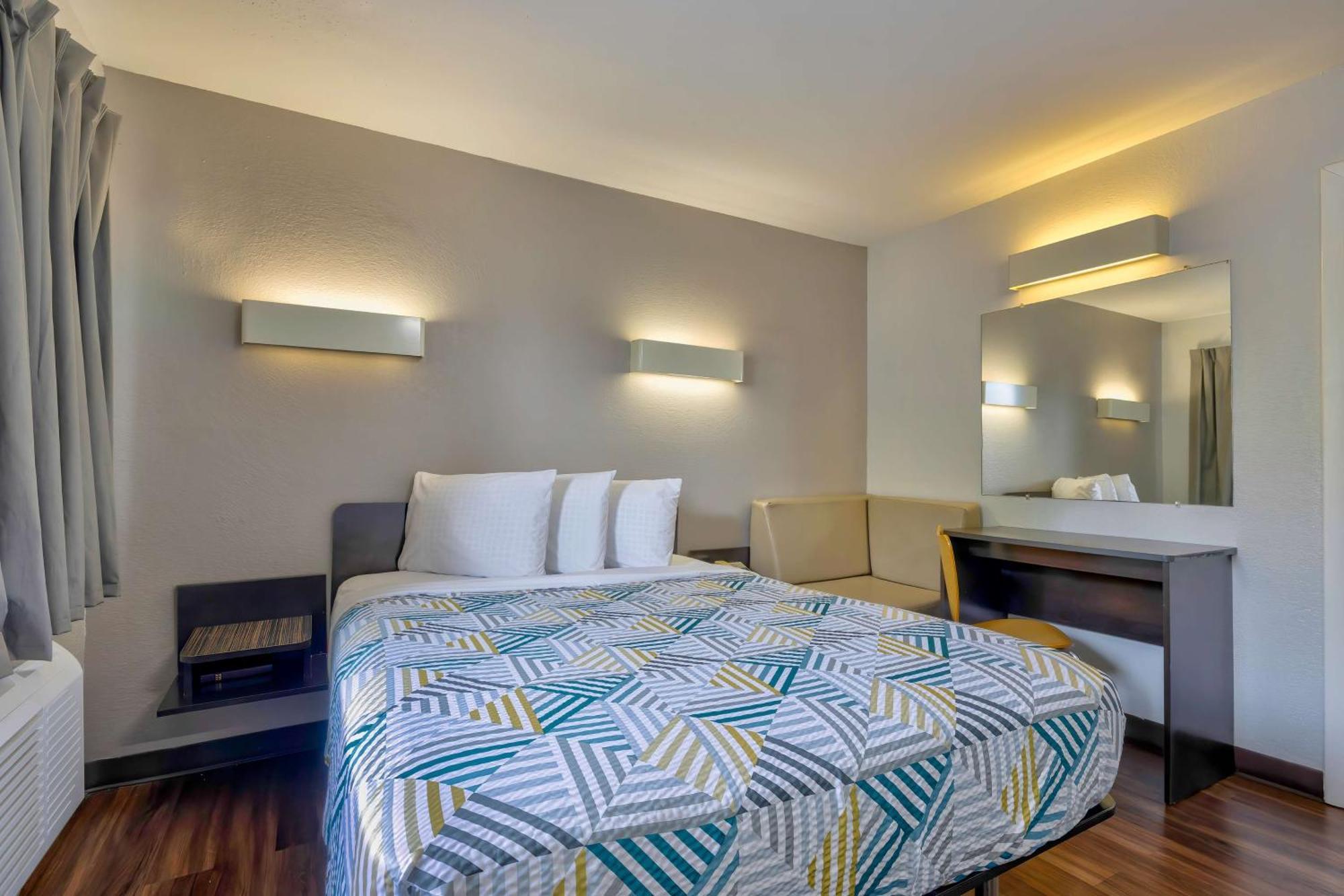 Motel 6-Oshkosh, Wi Dış mekan fotoğraf