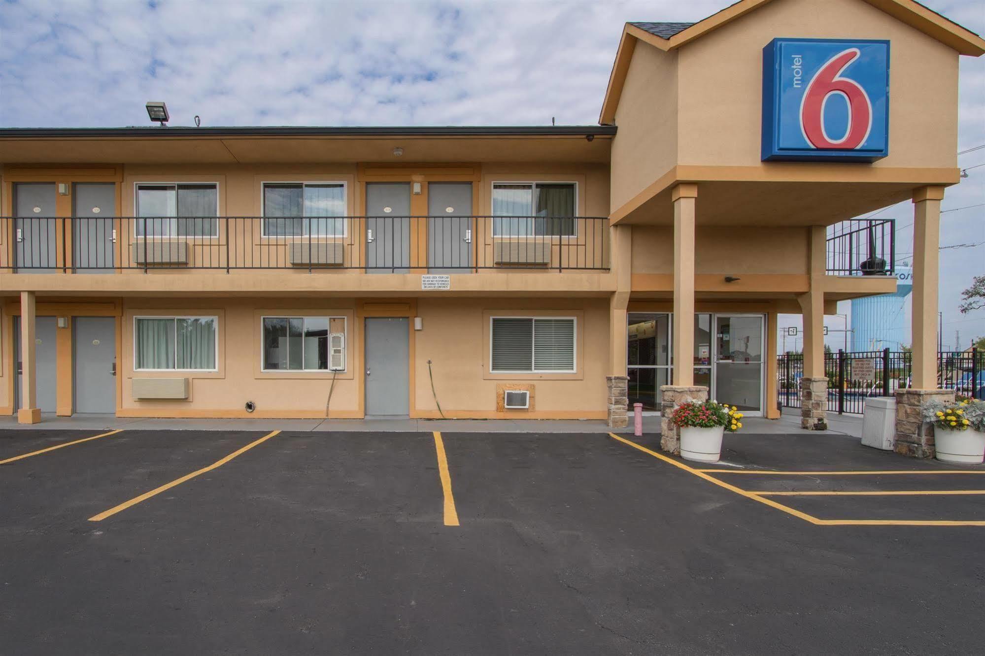 Motel 6-Oshkosh, Wi Dış mekan fotoğraf