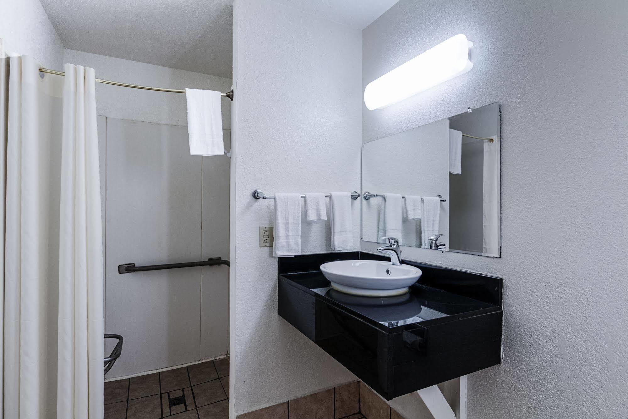 Motel 6-Oshkosh, Wi Dış mekan fotoğraf