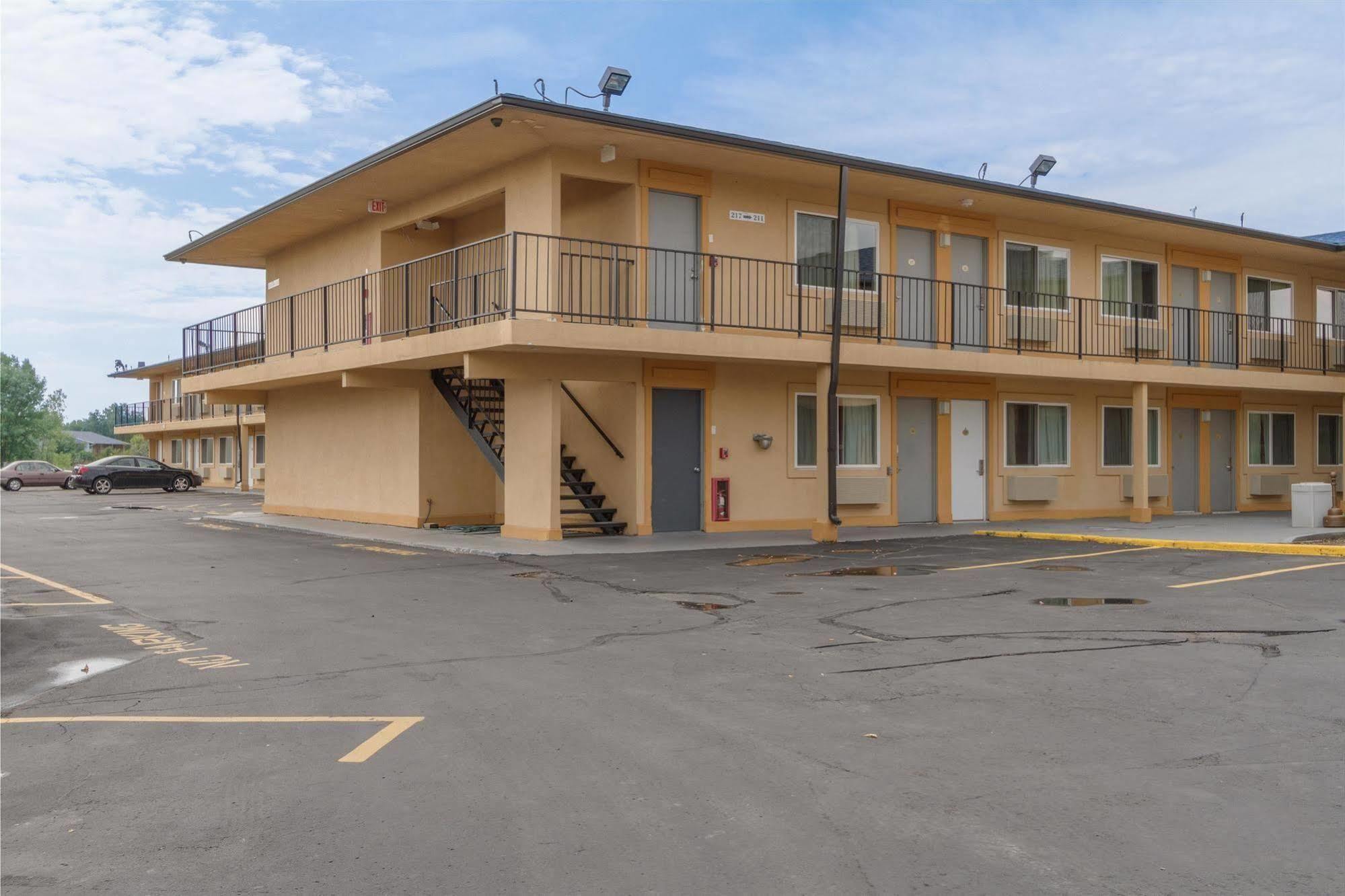 Motel 6-Oshkosh, Wi Dış mekan fotoğraf